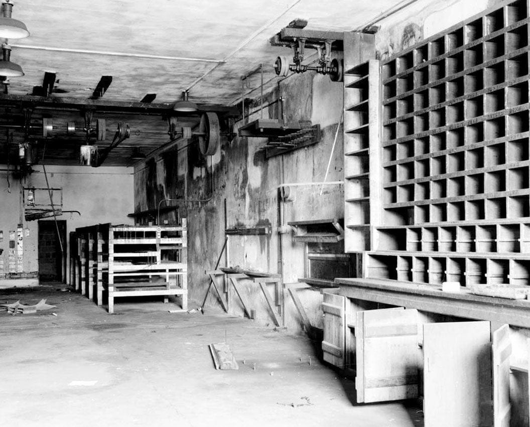 Historic Photo : Hovden Cannery, 886 Cannery Row, Monterey, Monterey County, CA 6 Photograph