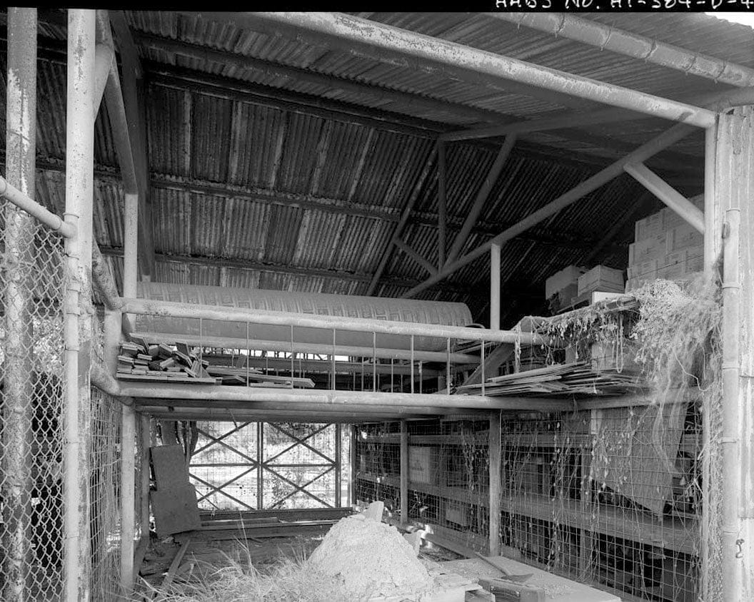 Historic Photo : Ewa Plantation Company Industrial Center, Lumber Shed, Honouliuli Plain, near intersection of Renton Road & Park Row, Ewa, Honolulu County, HI 2 Photograph