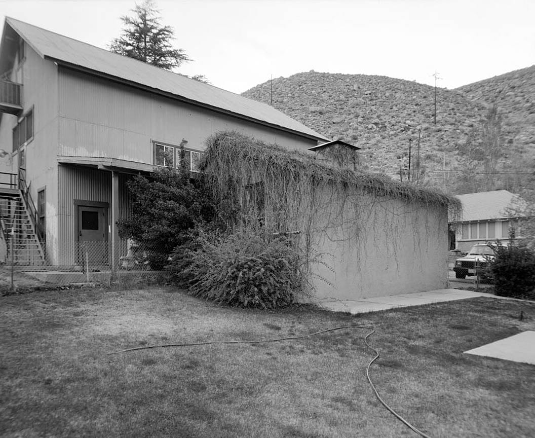 Historic Photo : Bishop Creek Hydroelectric System, Plant 4, Lightning Arrestor Vault, Bishop Creek, Bishop, Inyo County, CA 1 Photograph