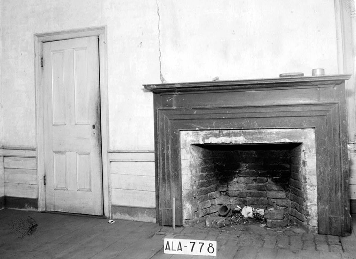 Historic Photo : Jones-Cocke-Crenshaw House, Washington Street (County Road 45), Marion, Perry County, AL 1 Photograph