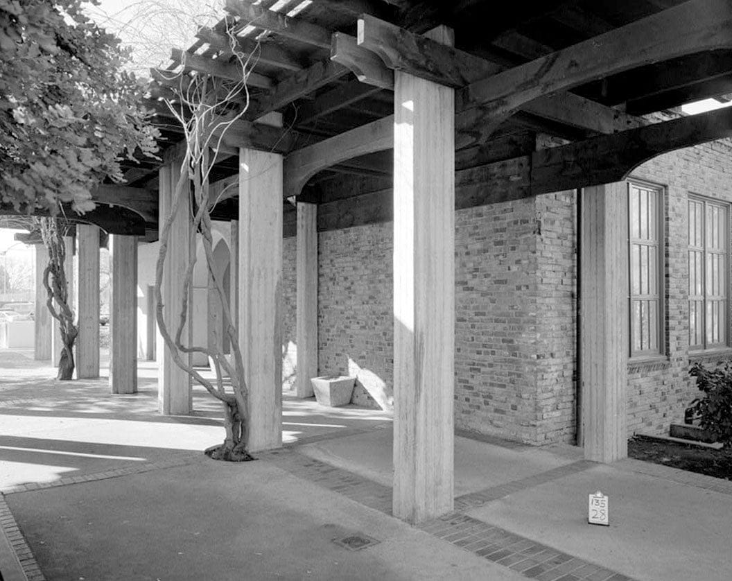 Historic Photo : Sacramento Junior College, Library, 3835 Freeport Boulevard, Sacramento, Sacramento County, CA 2 Photograph