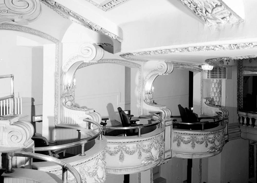 Historic Photo : Majestic Theater, 405 Main Street, Dubuque, Dubuque County, IA 1 Photograph