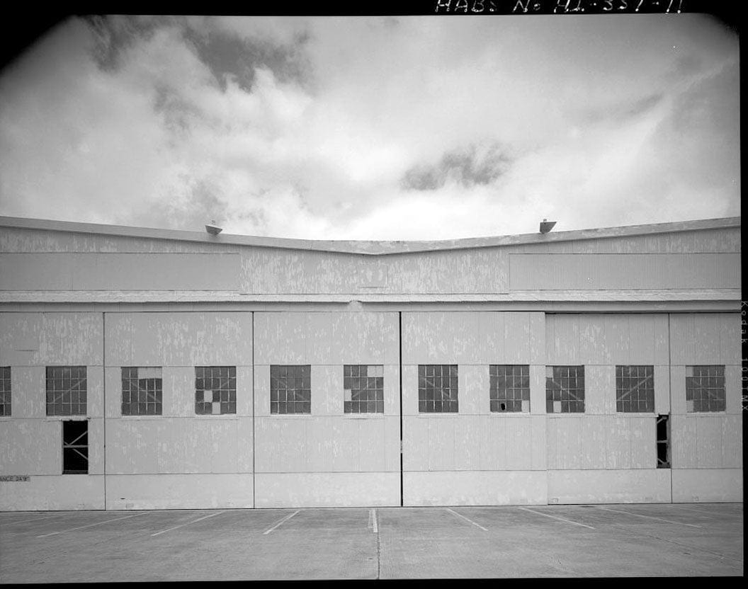 Historic Photo : U.S. Naval Base, Pearl Harbor, Seaplane Hangar, Lexington Boulevard, south of Enterprise Street, Pearl City, Honolulu County, HI 1 Photograph