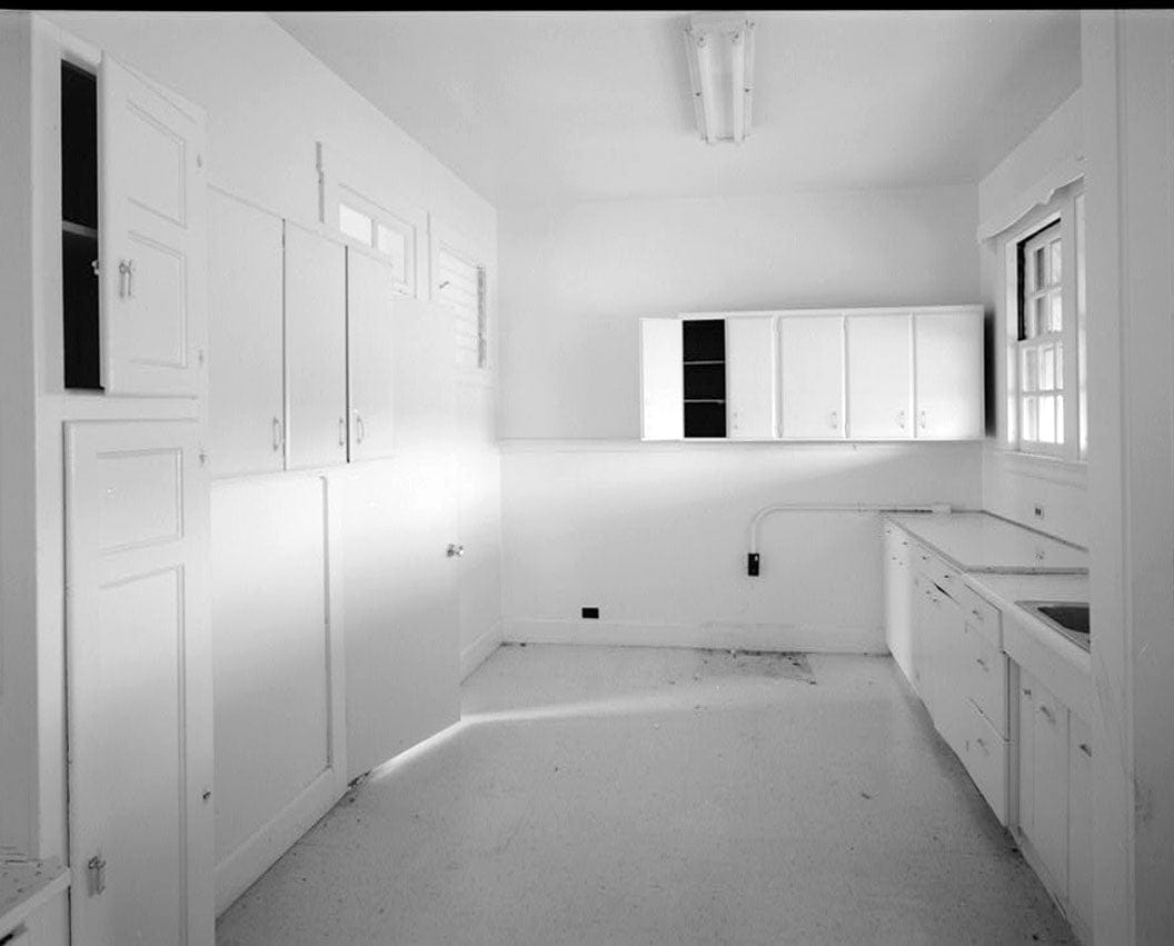 Historic Photo : Naval Magazine Lualualei, West Loch Branch, Officer's Quarters, End of B Avenue, Pearl City, Honolulu County, HI 3 Photograph