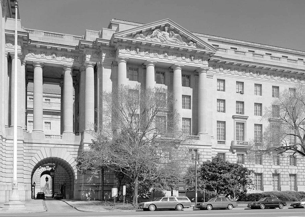 Historic Photo : Interstate Commerce Commission, Constitution Avenue between Twelfth and Fourteenth streets, Washington, District of Columbia, DC 1 Photograph