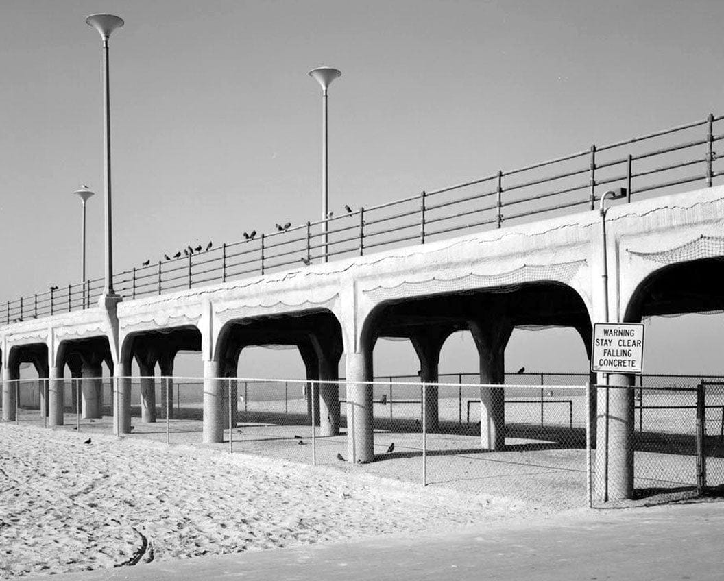 Historic Photo : Huntington Beach Municipal Pier, Pacific Coast Highway at Main Street, Huntington Beach, Orange County, CA 9 Photograph