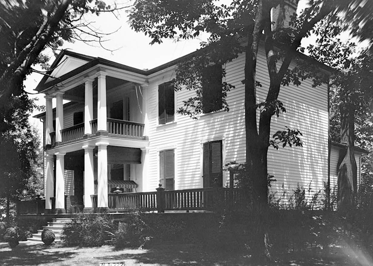 Historic Photo : G. W. Carroll House, 801 East North Commons, Tuscumbia, Colbert County, AL 2 Photograph