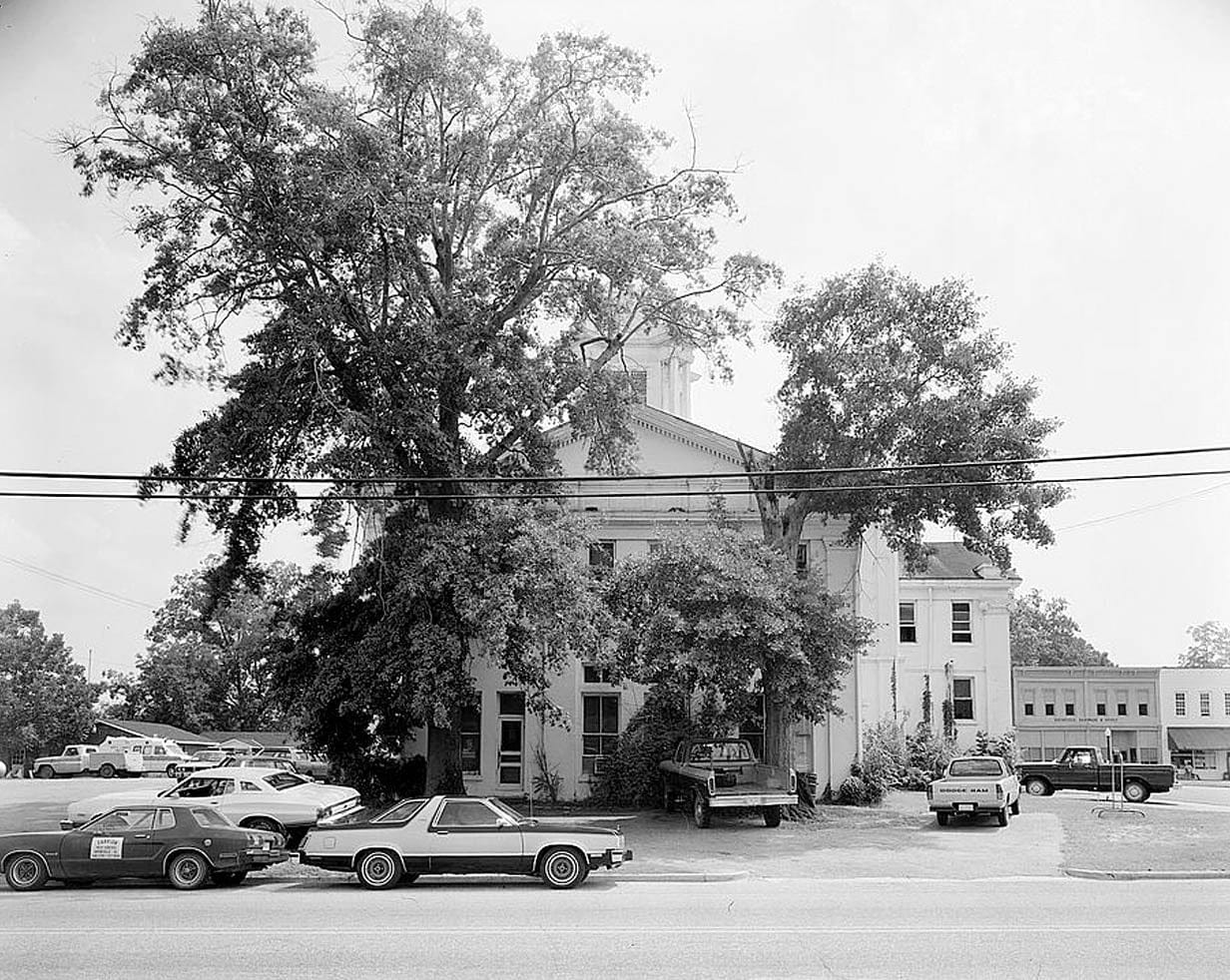 Historic Photo : Lowndes County Courthouse, Washington Street at Town Square, Hayneville, Lowndes County, AL 4 Photograph