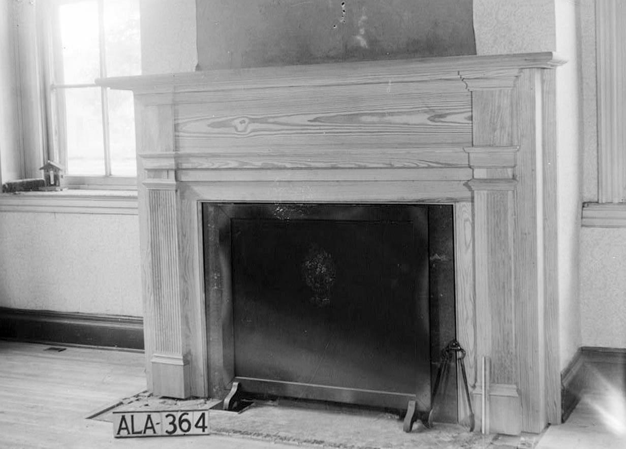 Historic Photo : Rhea-Burleson-McEntire House, 120 Sycamore Street, Decatur, Morgan County, AL 2 Photograph