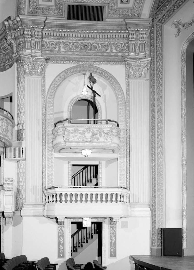 Historic Photo : Majestic Theater, 405 Main Street, Dubuque, Dubuque County, IA 9 Photograph