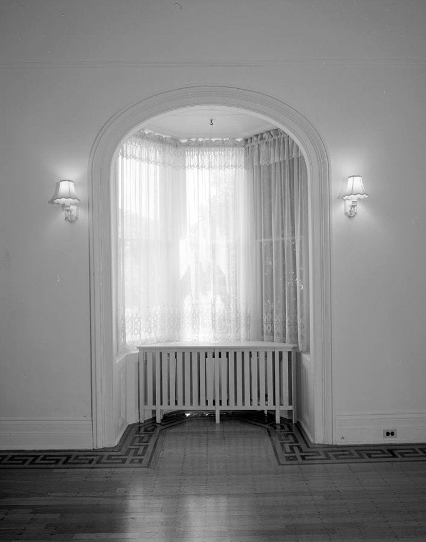 Historic Photo : Mare Island Naval Shipyard, Quarters M1, Preston Street, south side adjacent to Marine Parade Grounds, Vallejo, Solano County, CA 5 Photograph