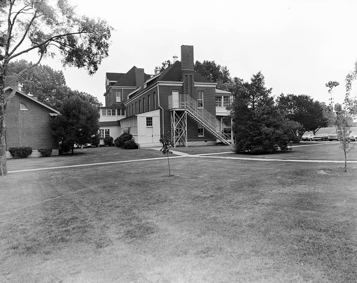Historic Photo : Fort Logan H. Roots Military Post, Building No. 1, Scenic Hill Drive, North Little Rock, Pulaski County, AR 3 Photograph