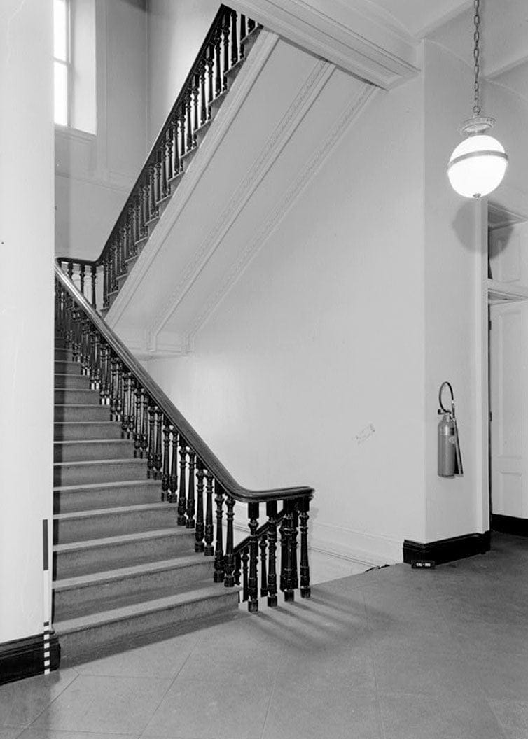 Historic Photo : U. S. Branch Mint, Mission & Fifth Streets, San Francisco, San Francisco County, CA 4 Photograph