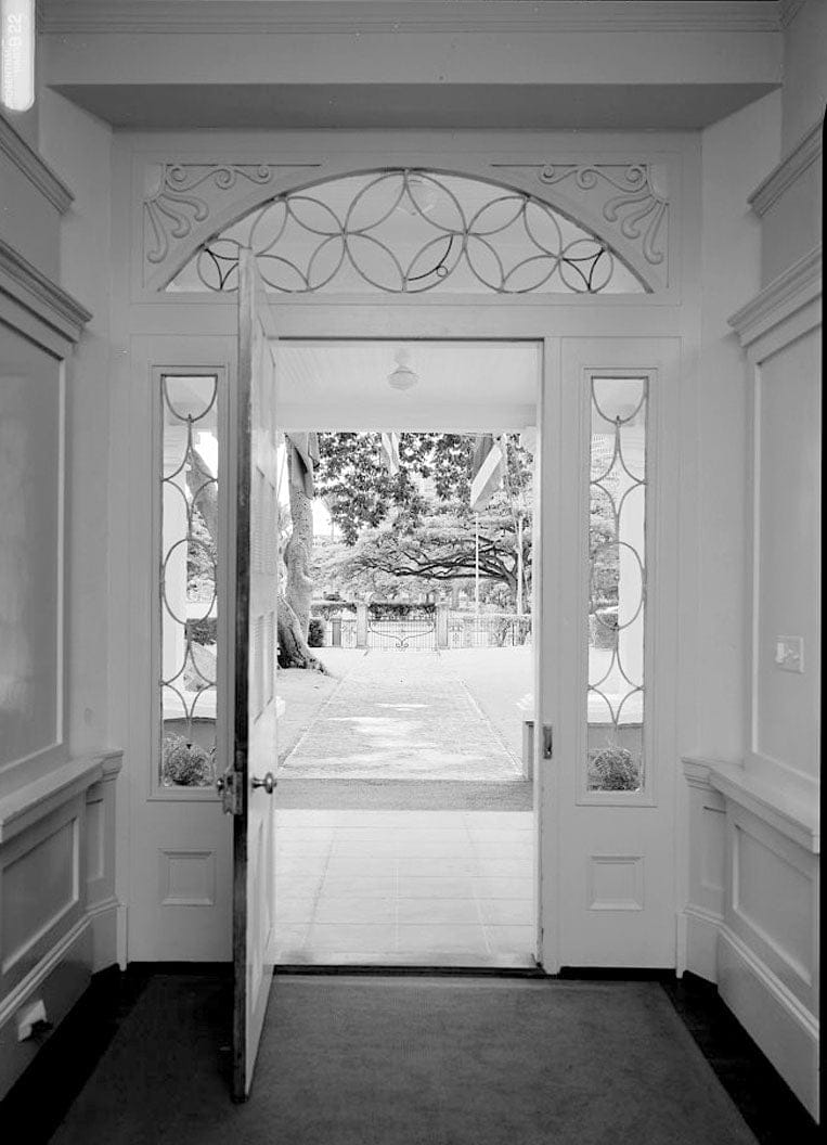 Historic Photo : Washington Place, 320 South Beretania Street, Honolulu, Honolulu County, HI 18 Photograph