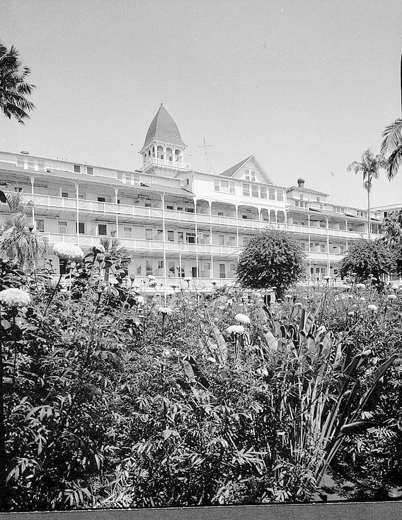 Historic Photo : Hotel Del Coronado, 1500 Orange Avenue, Coronado, San Diego County, CA 6 Photograph