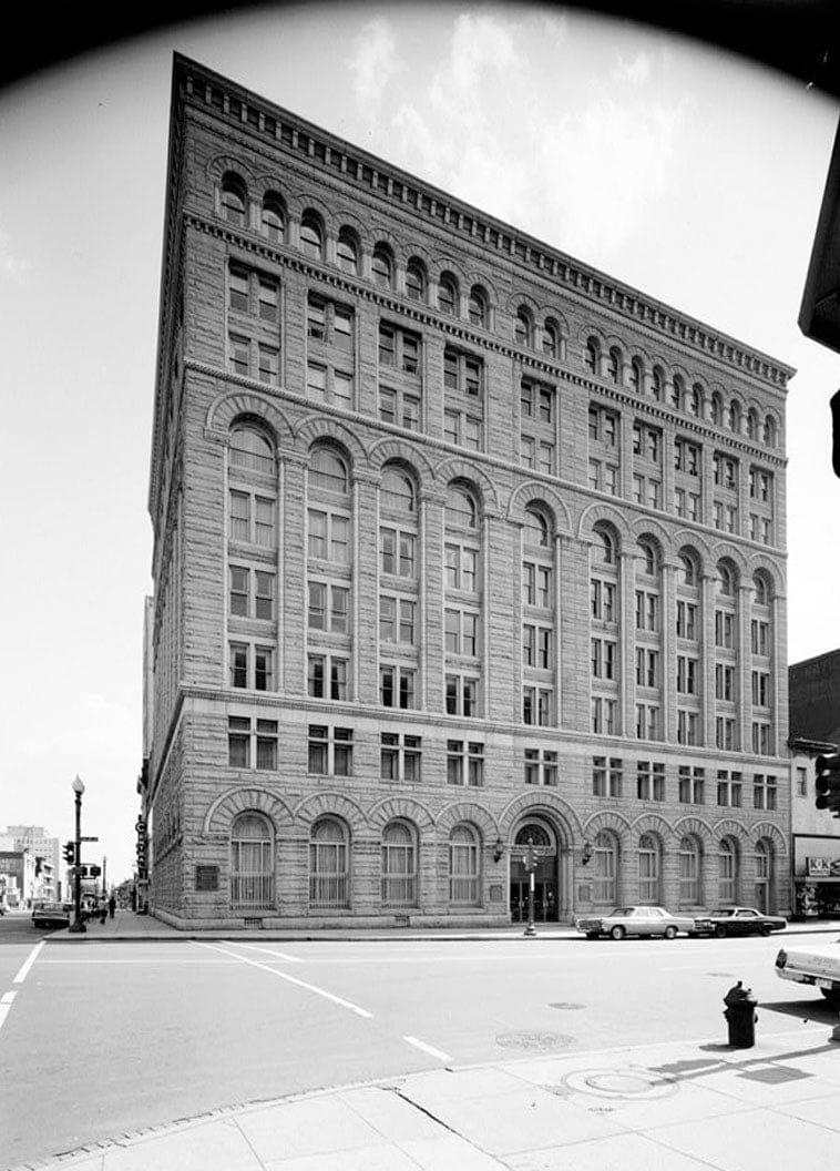 Historic Photo : Washington Loan & Trust Company, F & Ninth Streets, Washington, District of Columbia, DC 4 Photograph
