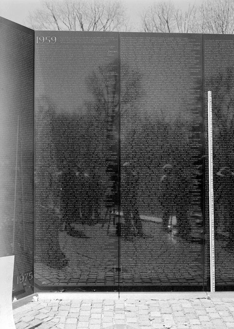 Historic Photo : Vietnam Veterans Memorial, West Potomac Park, Washington, District of Columbia, DC 17 Photograph