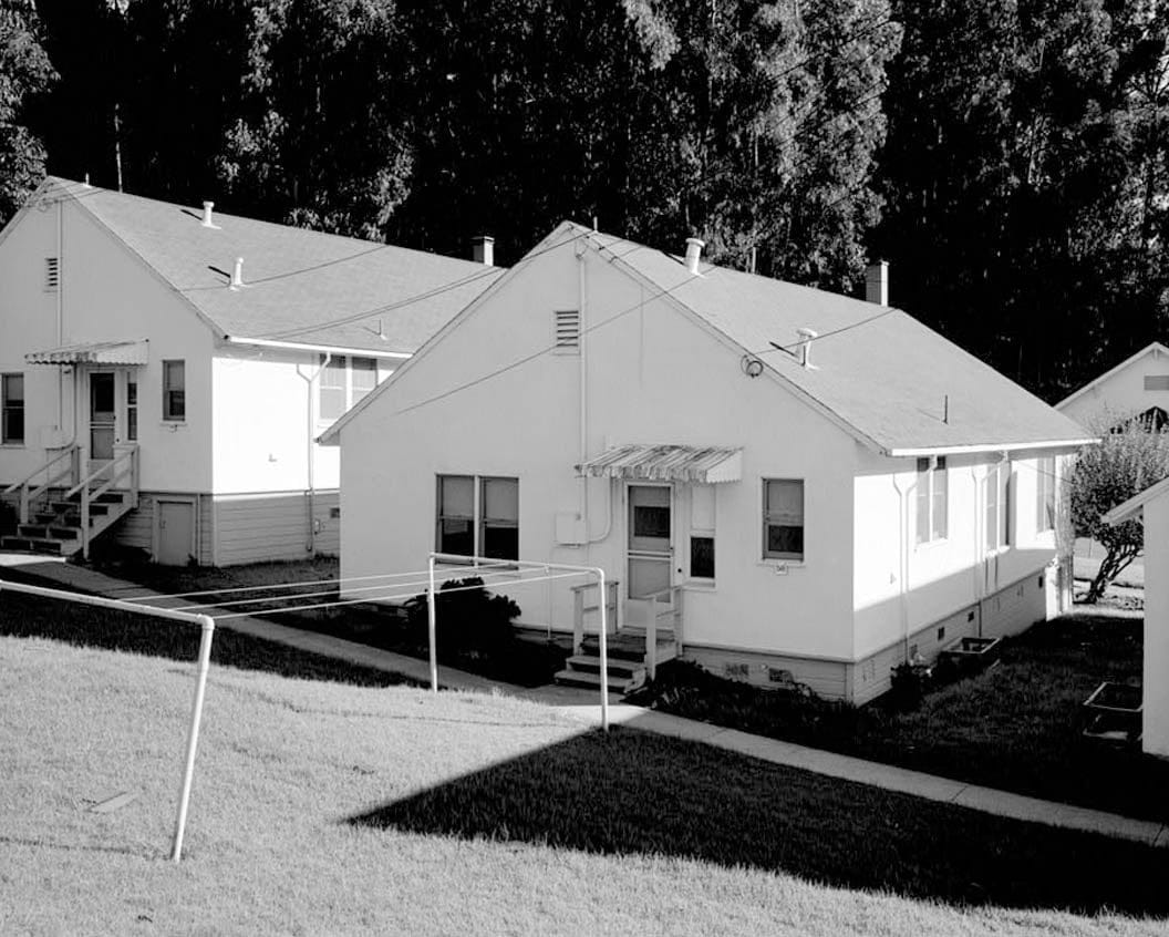 Historic Photo : Winehaven, Elongated Three-Bedroom-Plan Residence, Point Molate Naval Fuel Depot, Richmond, Contra Costa County, CA 7 Photograph