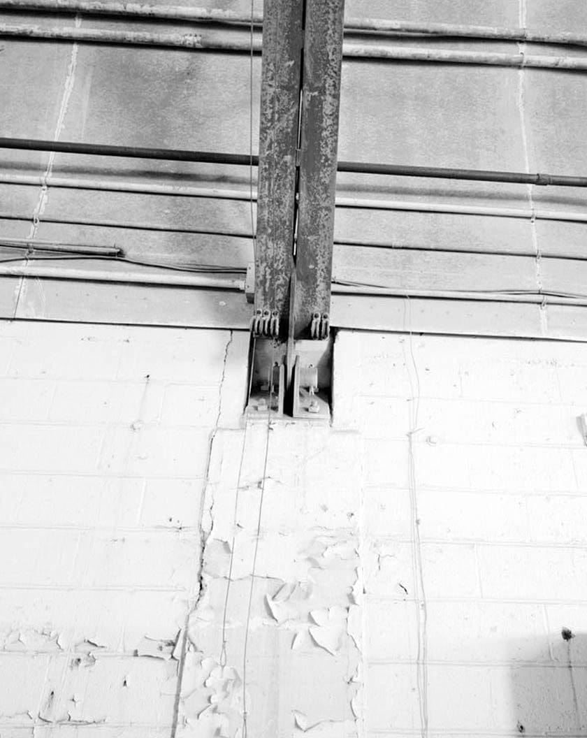 Historic Photo : Dover Air Force Base, Hangar No. 1301, Dover, Kent County, DE 14 Photograph