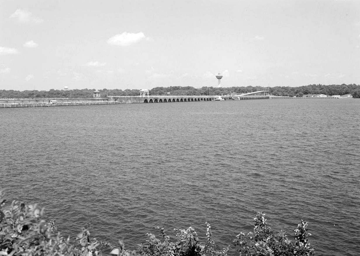 Historic Photo : Wilson Dam & Hydroelectric Plant, Spanning Tennessee River at Wilson Dam Road (Route 133), Muscle Shoals, Colbert County, AL 1 Photograph