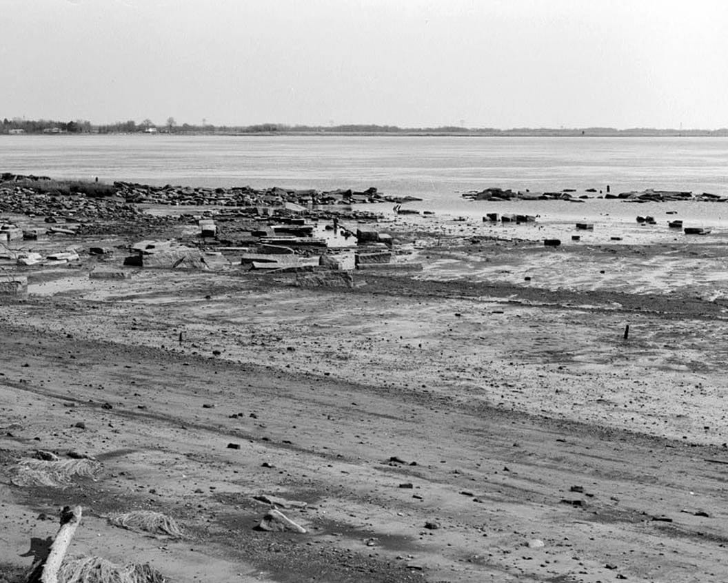 Historic Photo : Fort Delaware, Sea Wall, Pea Patch Island, Delaware City, New Castle County, DE 6 Photograph
