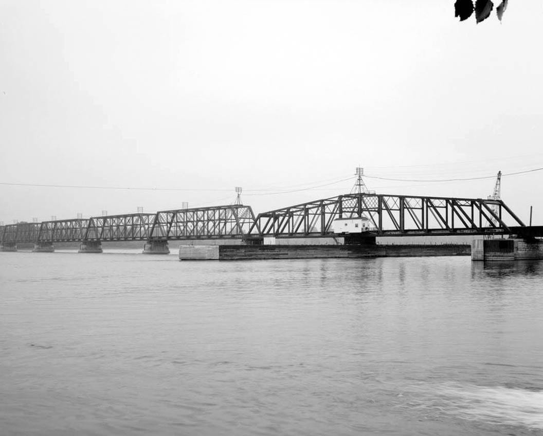 Historic Photo : Burlington Bridge, Burlington, Des Moines County, IA 17 Photograph