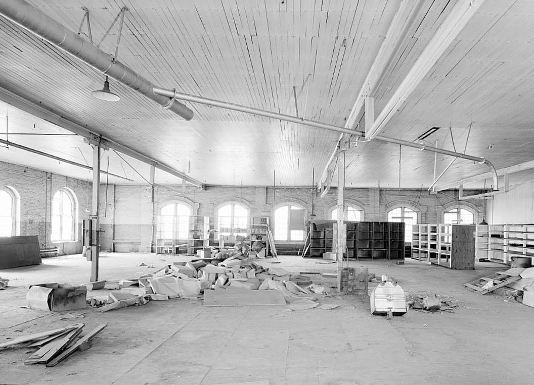 Historic Photo : Southern Pacific, Sacramento Shops, Planing Mill, 111 I Street, Sacramento, Sacramento County, CA 1 Photograph