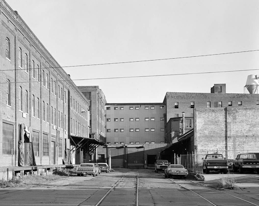 Historic Photo : Dubuque Commercial & Industrial Buildings, Dubuque, Dubuque County, IA 21 Photograph