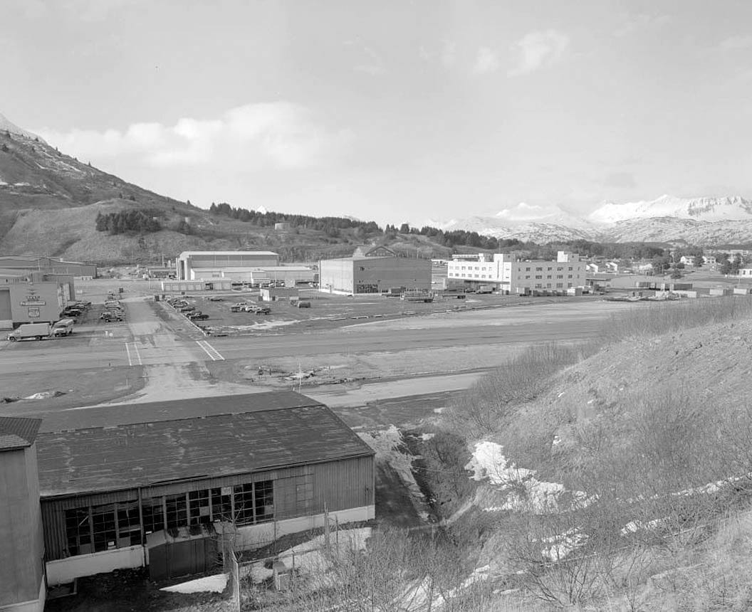 Historic Photo : Kodiak Naval Operating Base, U.S. Coast Guard Station, Kodiak, Kodiak Island Borough, AK 13 Photograph