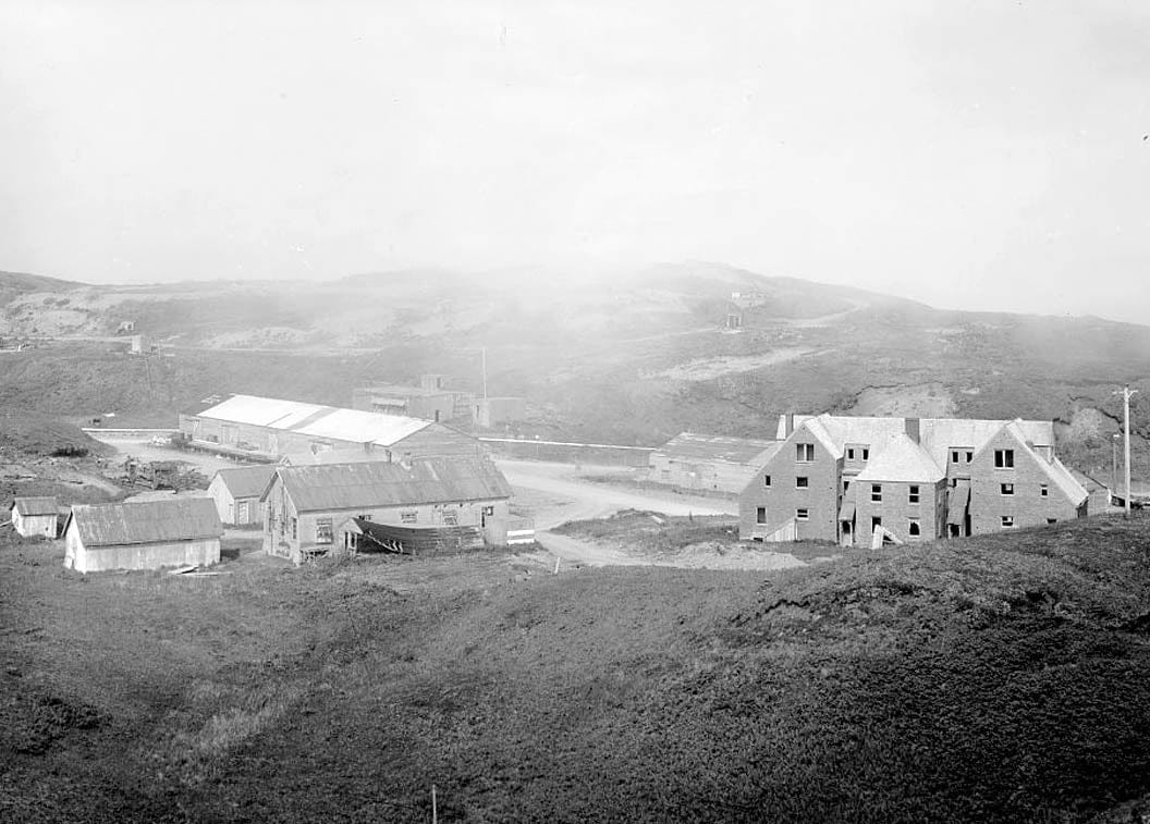 Historic Photo : Naval Operating Base Dutch Harbor & Fort Mears, Naval Radio Station Apartment Building, Unalaska, Aleutian Islands, AK 5 Photograph
