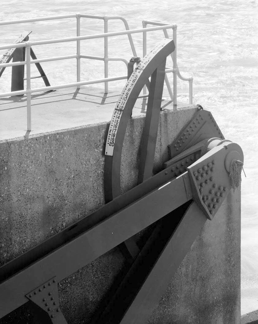 Historic Photo : Upper Mississippi River 9-Foot Channel, Lock & Dam No. 10, Guttenberg, Clayton County, IA 96 Photograph