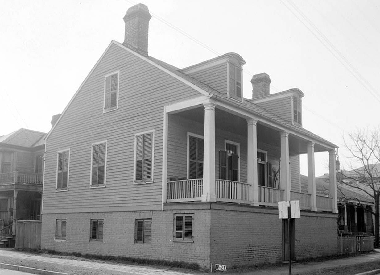 Historic Photo : Tarloon House, 101 North Hamilton Street, Mobile, Mobile County, AL 1 Photograph