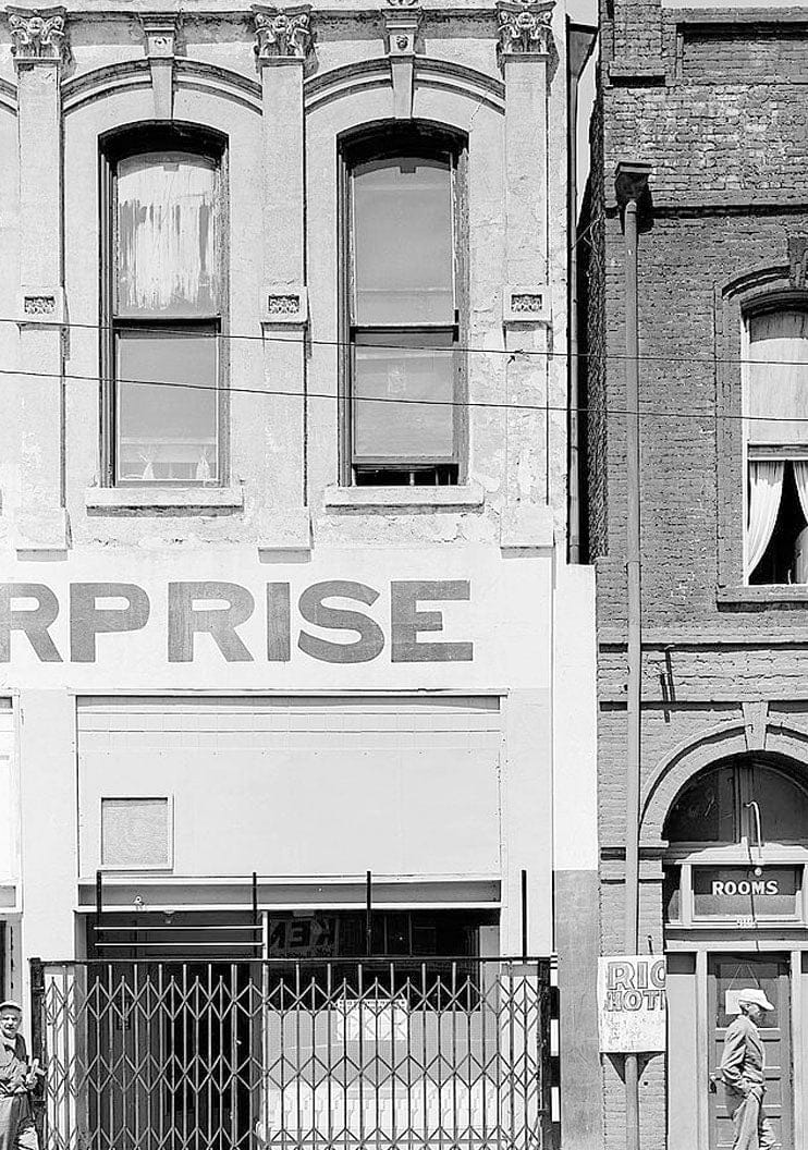 Historic Photo : Luhrs Hall & Company Building, 912-916 Second Street, Sacramento, Sacramento County, CA 2 Photograph