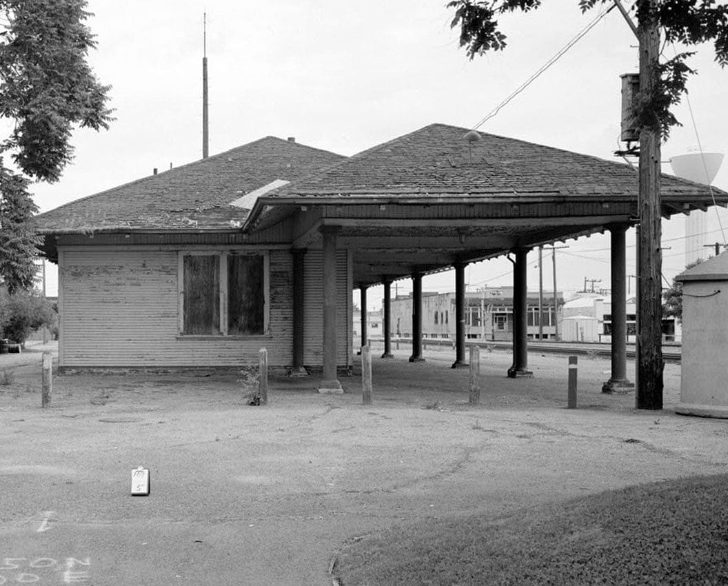 Historic Photo : Southern Pacific Passenger Depot, 2 North Sacramento Street, Lodi, San Joaquin County, CA 6 Photograph