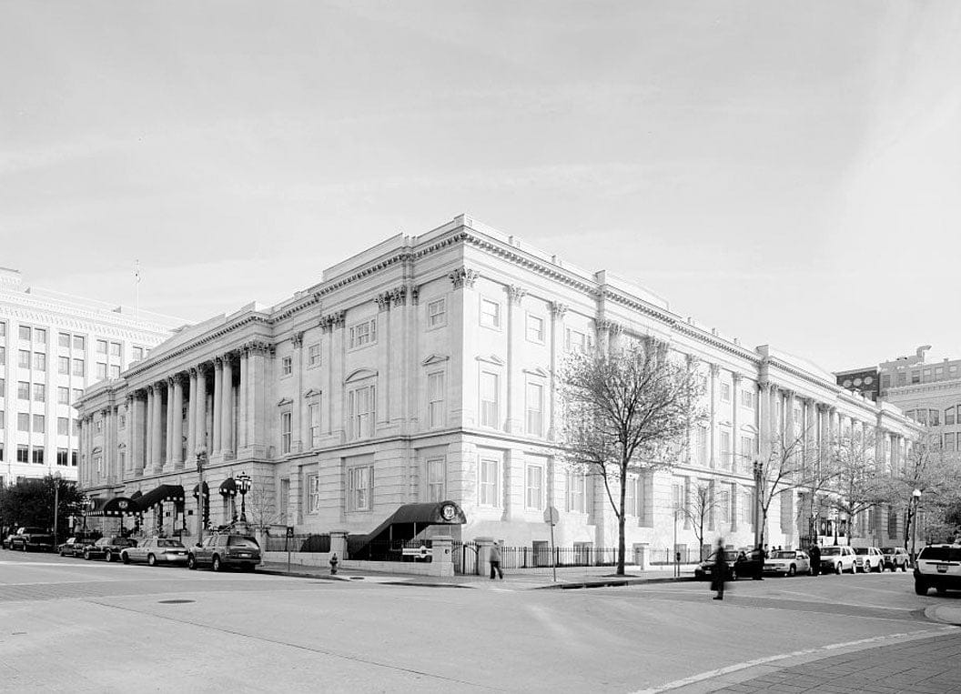 Historic Photo : United States General Post Office, Between Seventh, Eighth, E, & F Streets, Northwest, Washington, District of Columbia, DC 5 Photograph