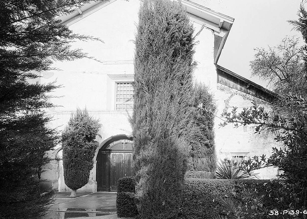 Historic Photo : Mission San Juan Bautista, Church, Second Street, San Juan Bautista Plaza, San Juan Bautista, San Benito County, CA 1 Photograph