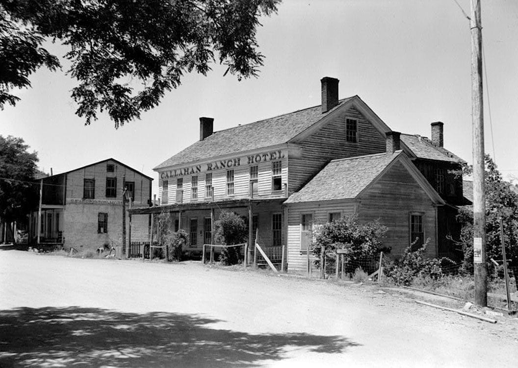 Historic Photo : Callahan Ranch Hotel & Farrington Hotel, Callahan, Siskiyou County, CA 1 Photograph