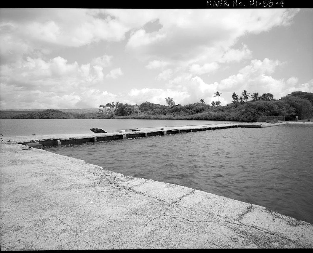 Historic Photo : U.S. Naval Base, Pearl Harbor, Pier & Yacht Club Marine Railways, End of Lanakila Avenue, Pearl City, Honolulu County, HI 2 Photograph