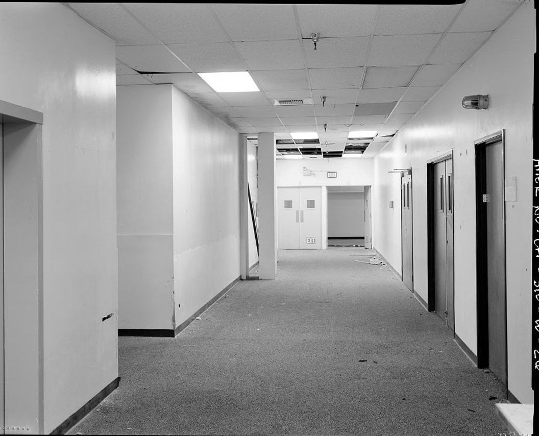 Historic Photo : NASA Industrial Plant, Systems Integration & Checkout Facility, 12214 Lakewood Boulevard, Downey, Los Angeles County, CA 9 Photograph