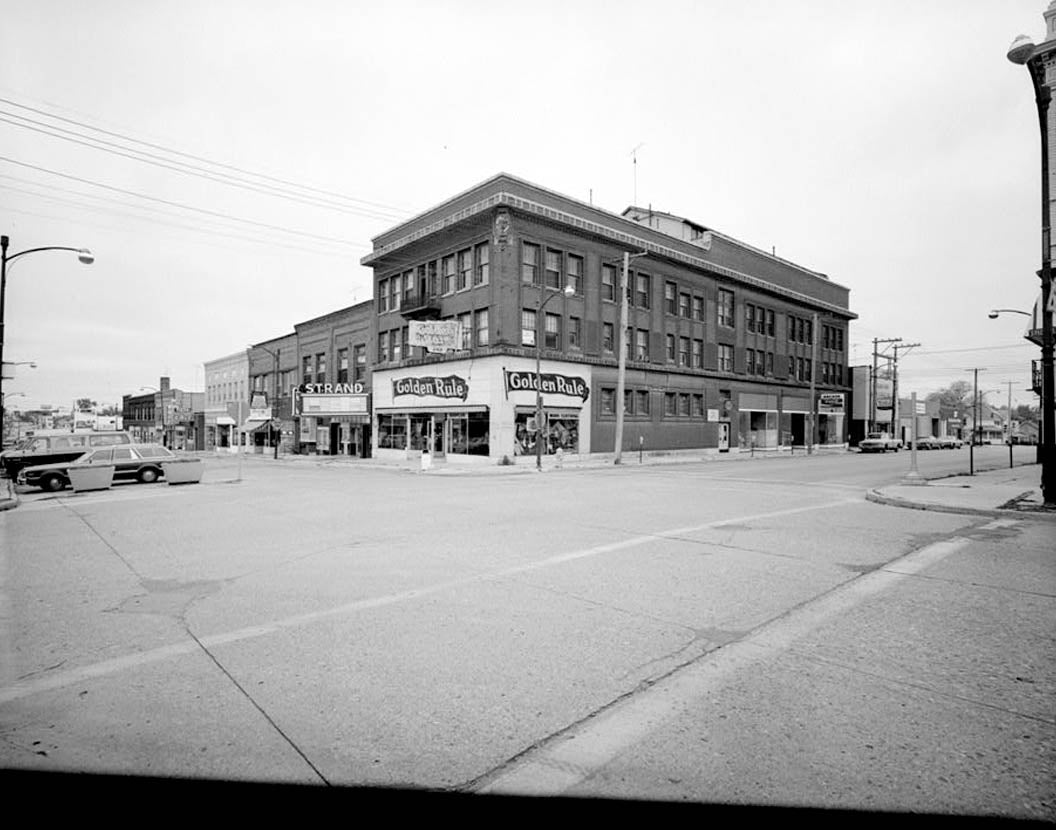 Historic Photo : Knights of Columbus Building, 202-204 South Federal Avenue, Mason City, Cerro Gordo County, IA 1 Photograph