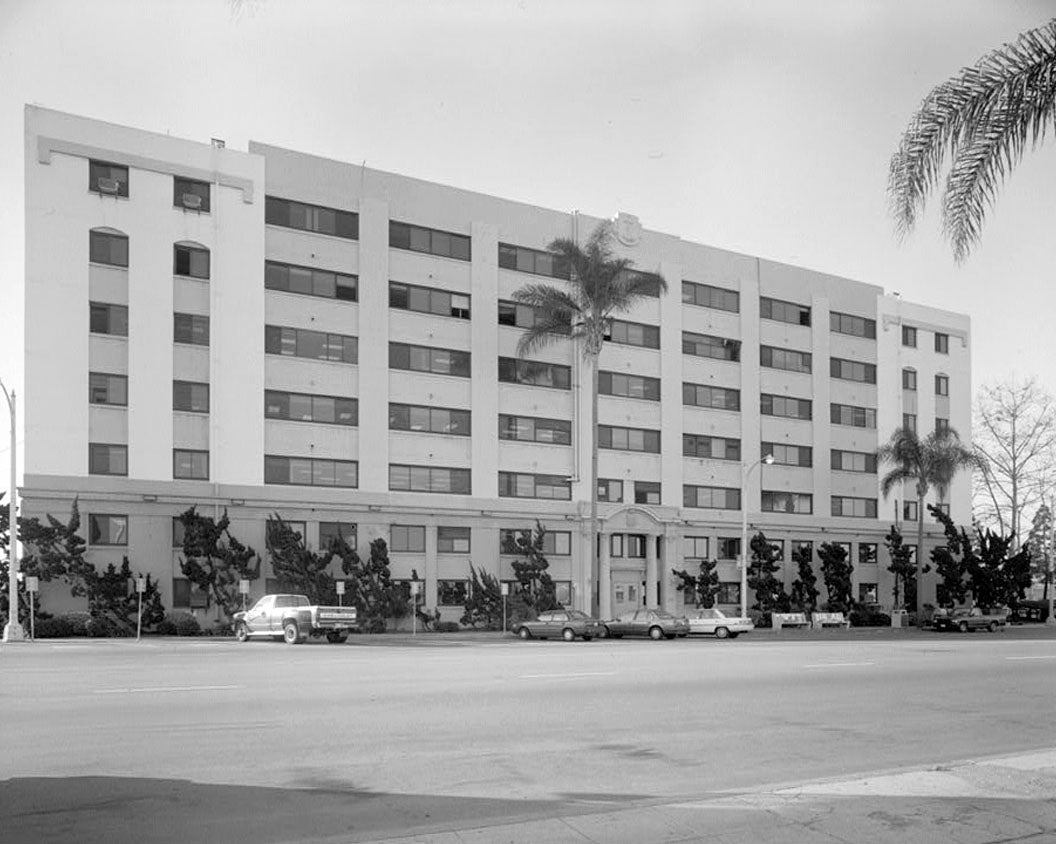 Historic Photo : Naval Supply Center, Broadway Complex, Administration Storehouse, 911 West Broadway, San Diego, San Diego County, CA 2 Photograph