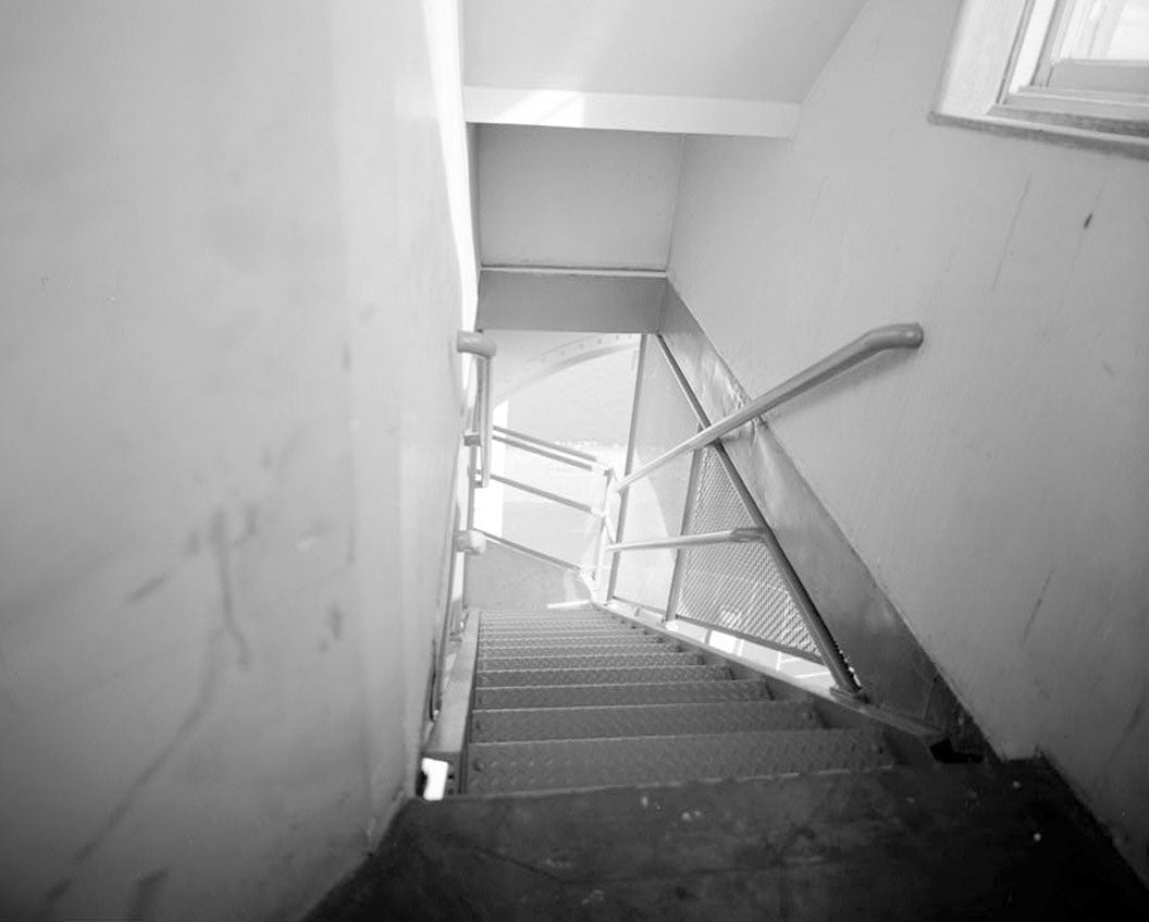 Historic Photo : U.S. Naval Base, Pearl Harbor, Submarine Dive Tower, Intersection of Clark & Morton Streets, Pearl City, Honolulu County, HI 1 Photograph