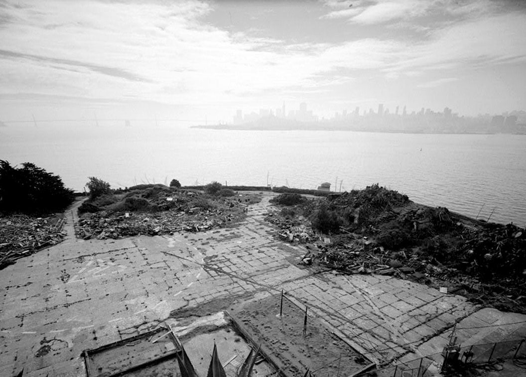 Historic Photo : Alcatraz, Warden's House, Alcatraz Island, San Francisco Bay, San Francisco, San Francisco County, CA 3 Photograph