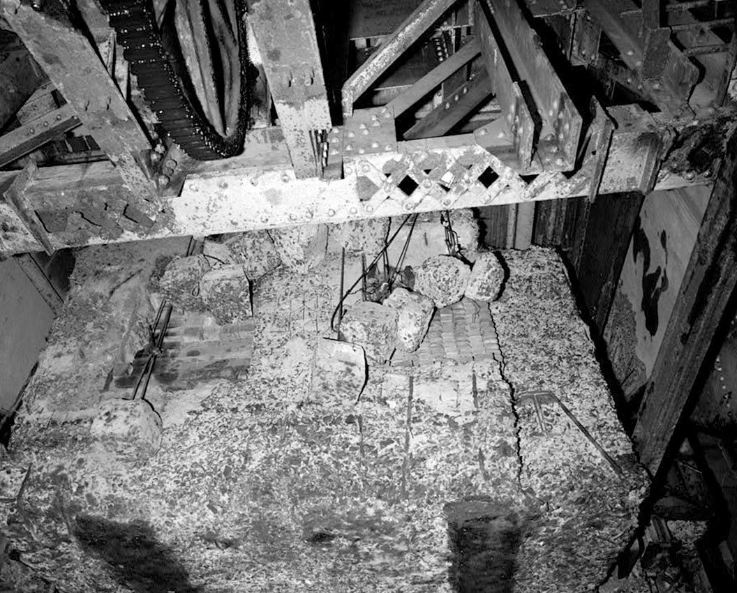 Historic Photo : Tomlinson Bridge, Spanning Quinnipiac River at Forbes Street (U.S. Route 1), New Haven, New Haven County, CT 12 Photograph