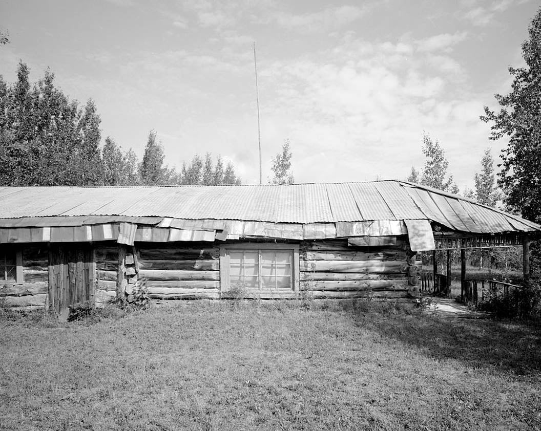 Historic Photo : Heppenstall-Green Cabin, Koyukuk River at Wiseman Creek, Bettles Vicinity, Wiseman, Yukon-Koyukuk Census Area, AK 4 Photograph