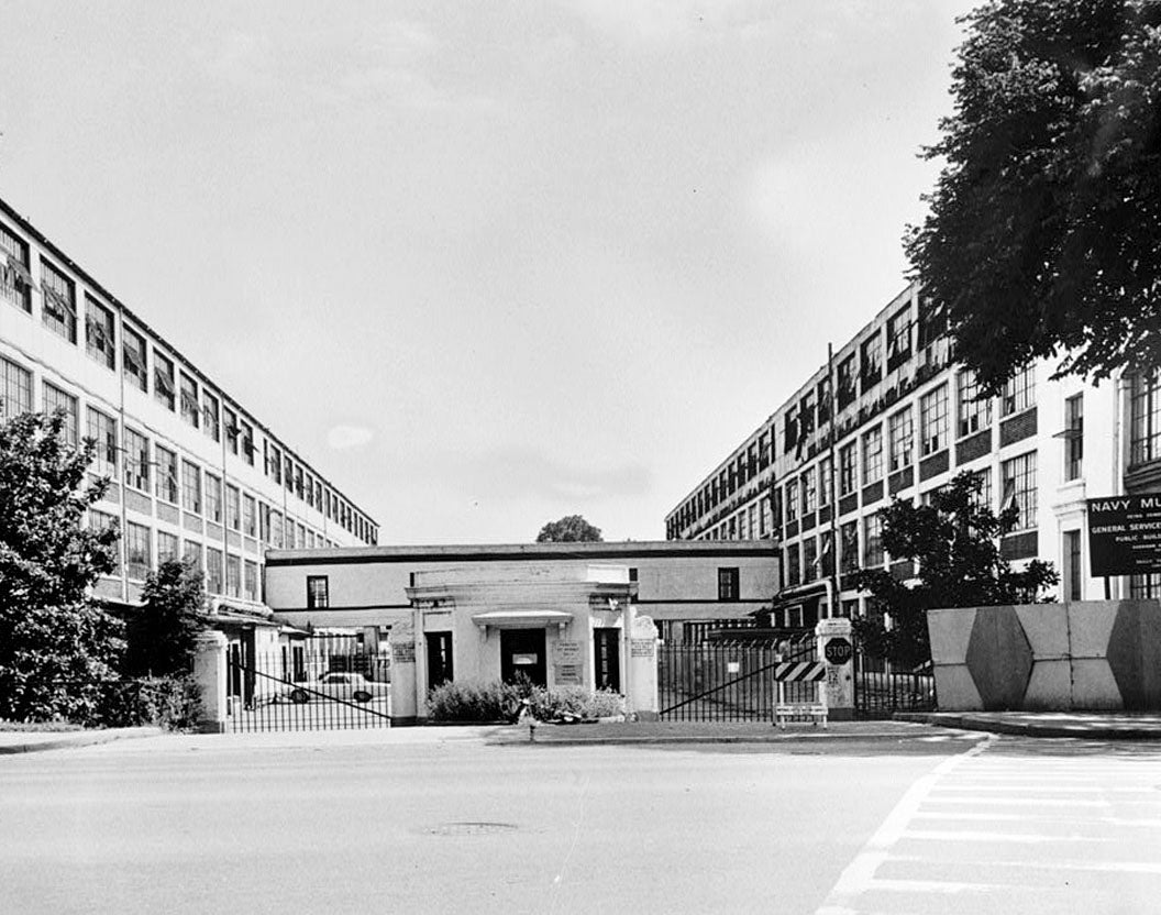 Historic Photo : U.S. Navy & Munitions Buildings, Constitution Avenue between Seventeenth & Twenty-first, Washington, District of Columbia, DC 1 Photograph