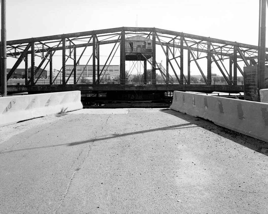 Historic Photo : Chapel Street Swing Bridge, Spanning Mill River on Chapel Street, New Haven, New Haven County, CT 4 Photograph