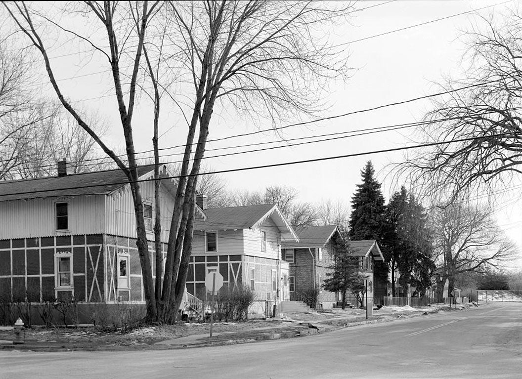 Historic Photo : Colt Fire Arms Company, Potsdam Cottages, Curcumbe and Hendricxen Avenues, Hartford, Hartford County, CT 2 Photograph