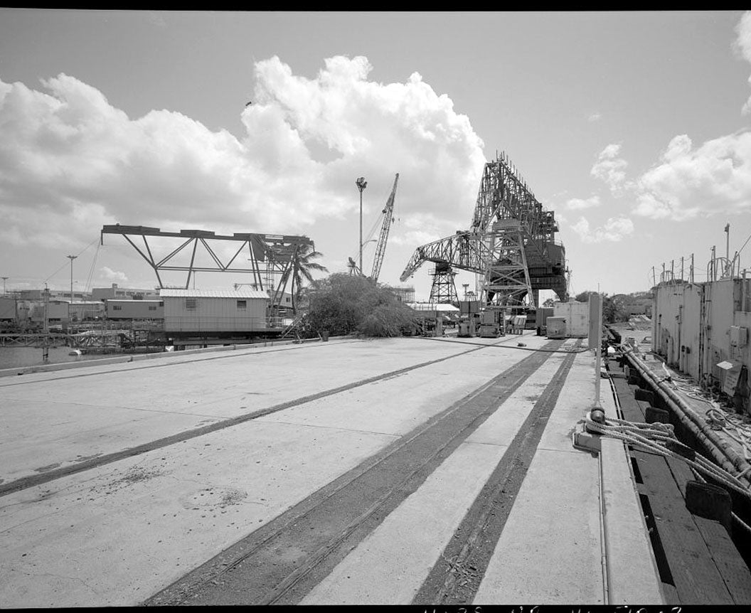 Historic Photo : U.S. Naval Base, Pearl Harbor, Marine Railway No. 2, Crane Wharf, Near intersection of Avenue G & Third Street , Pearl City, Honolulu County, HI 1 Photograph