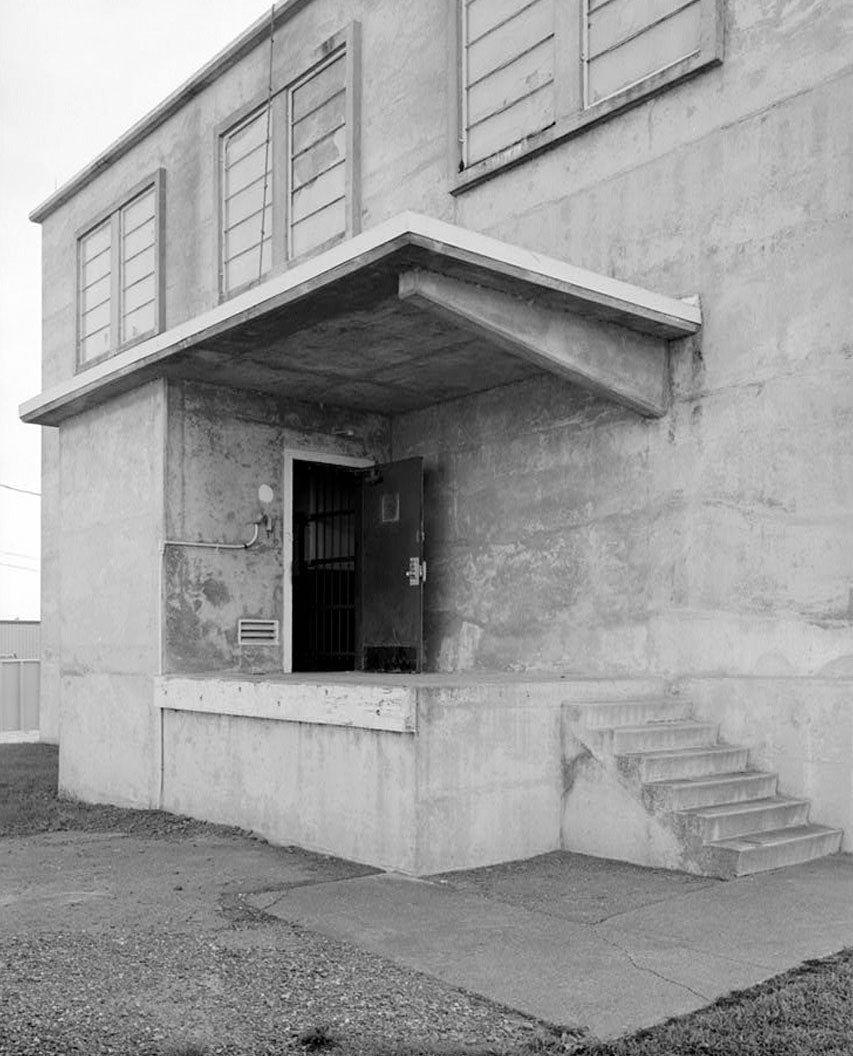 Historic Photo : Travis Air Force Base, Building No. 925, W Street, Fairfield, Solano County, CA 4 Photograph
